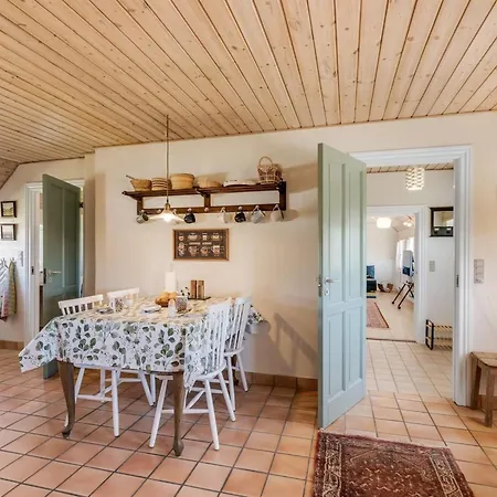 Petteri - 600m To The Fjord By Interhome